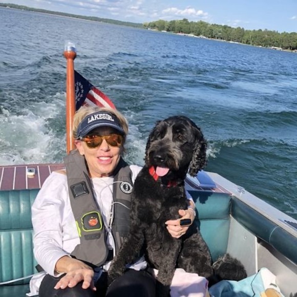 Meet your Posher, Linda - Picture 1 of 1